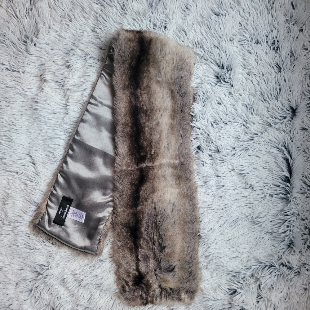 Faux fur scarf